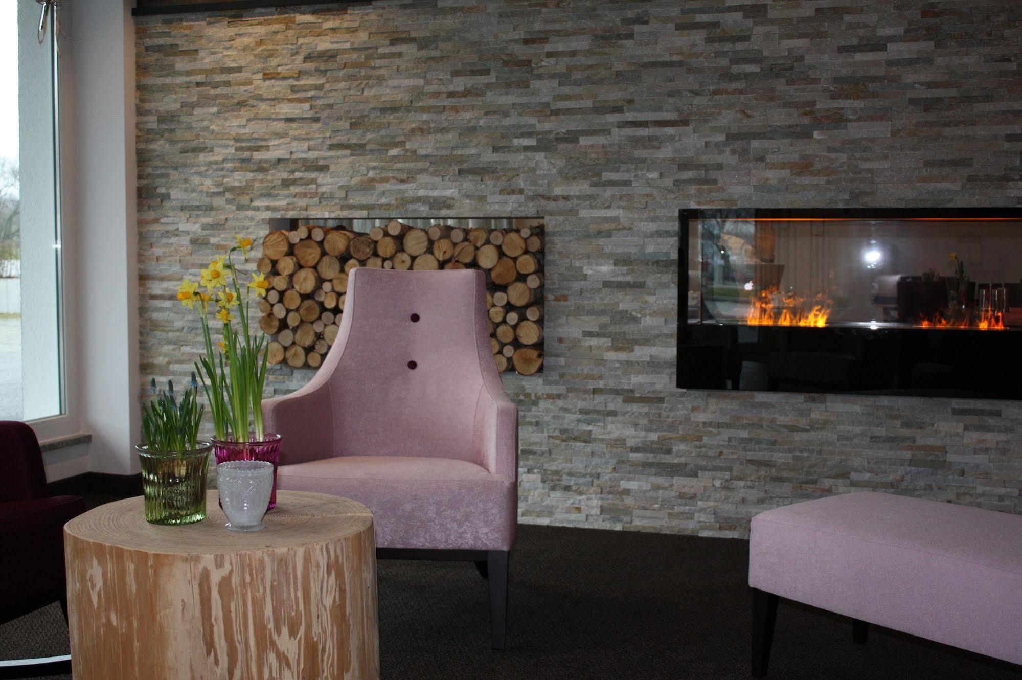 Business Class Hotel Ebersberg Exterior photo
